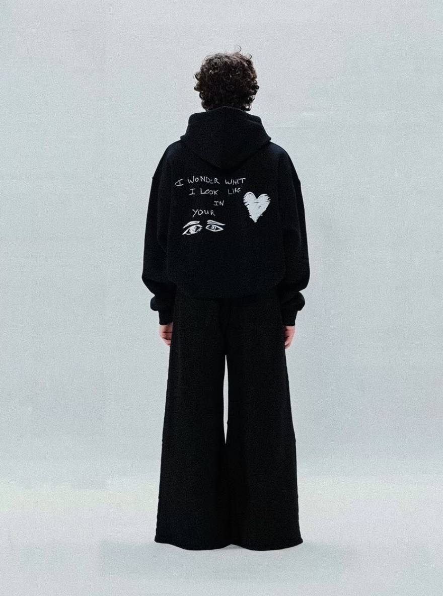 IN YOUR EYES BLK HOODIE