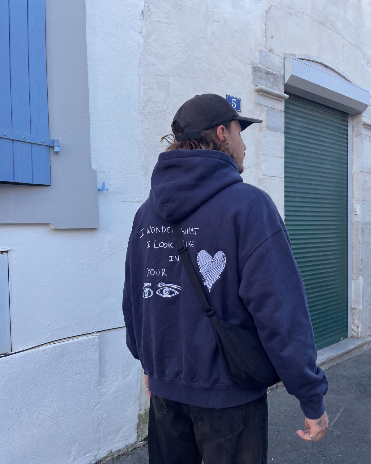 IN YOUR EYES BLK HOODIE