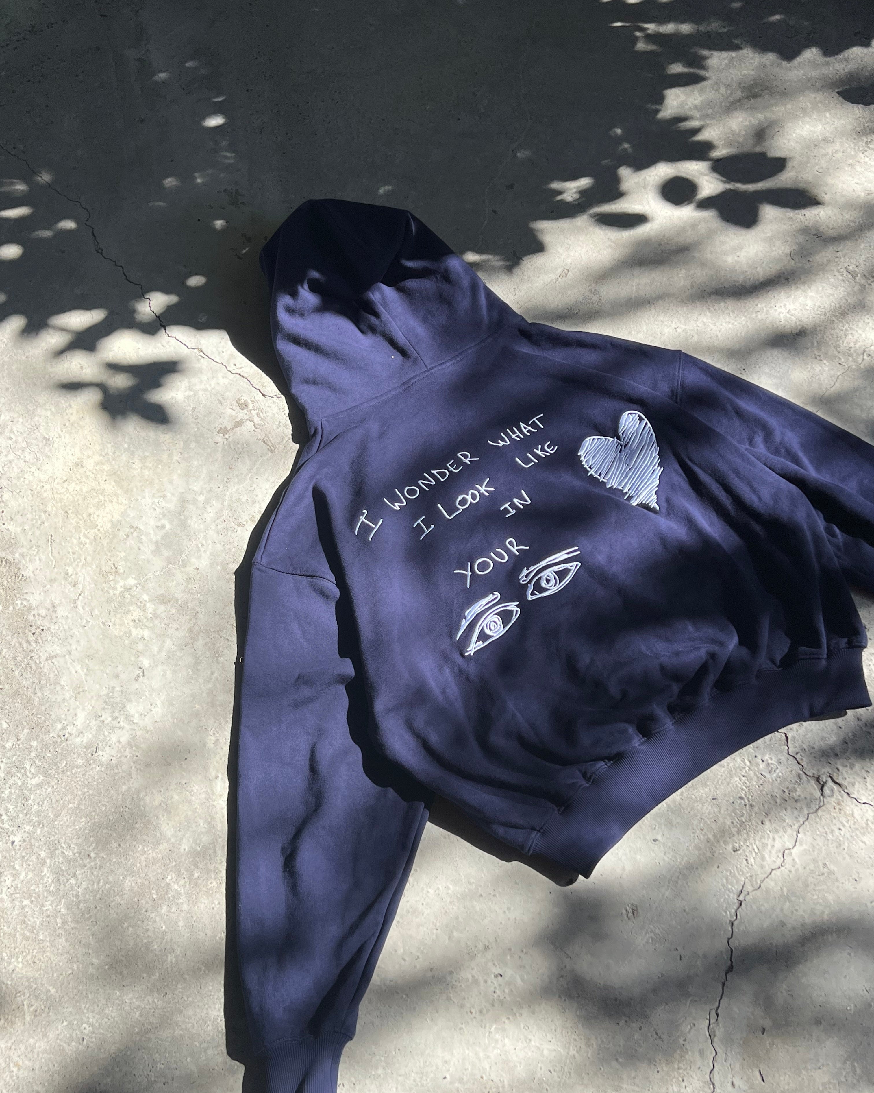 IN YOUR EYES BLK HOODIE